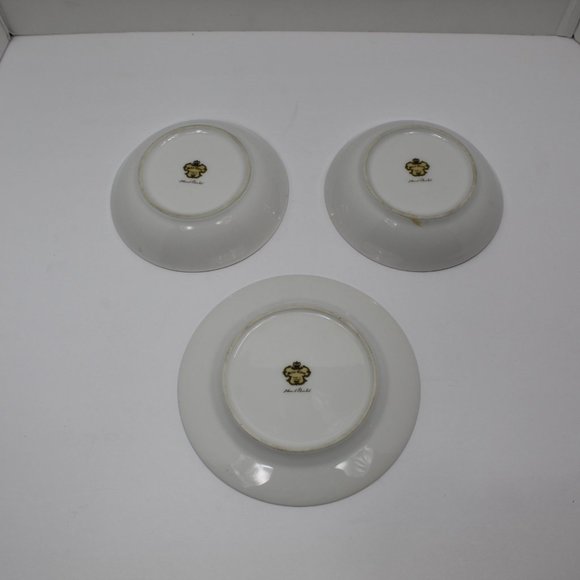Meito China Made in Jjapan Hand Painted (2) Bowls & (1) Small Plate - Picture 3 of 5